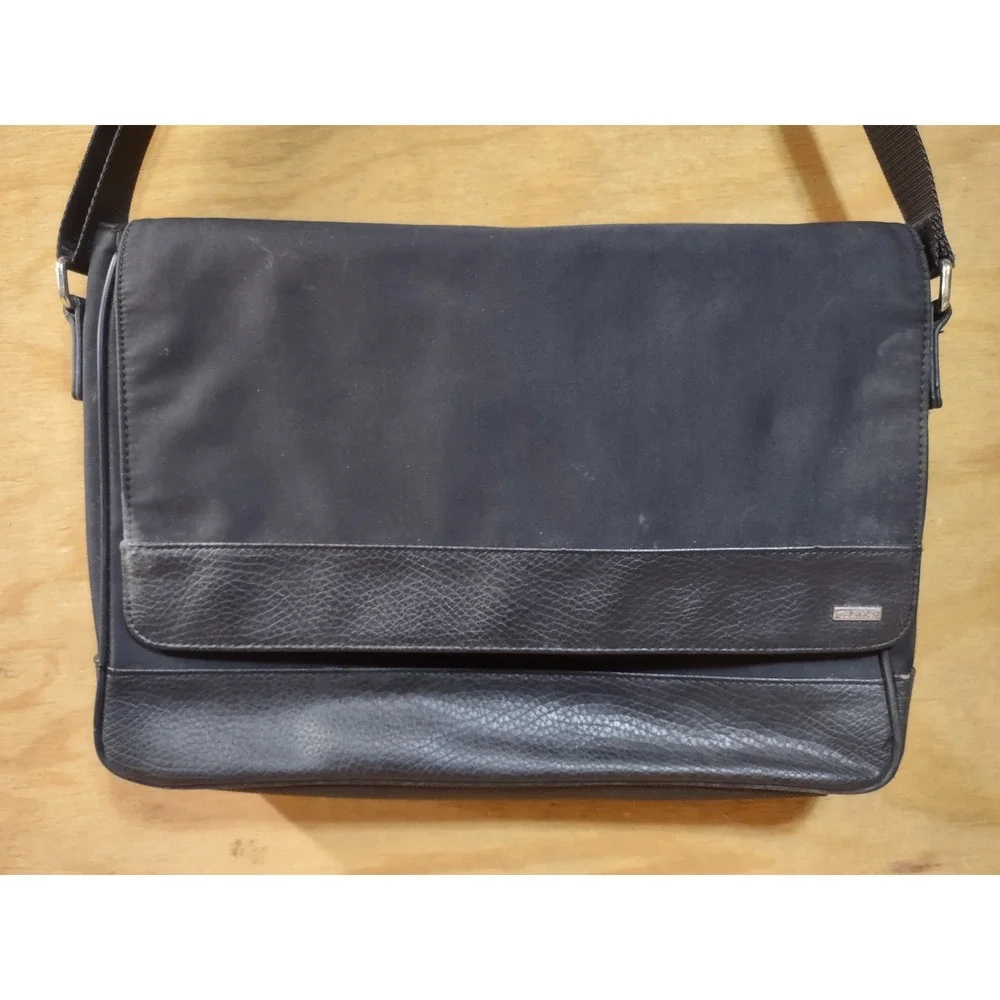 Calvin Klein Black Nylon Leather Trim Messenger Bag Crossbody Laptop Briefcase